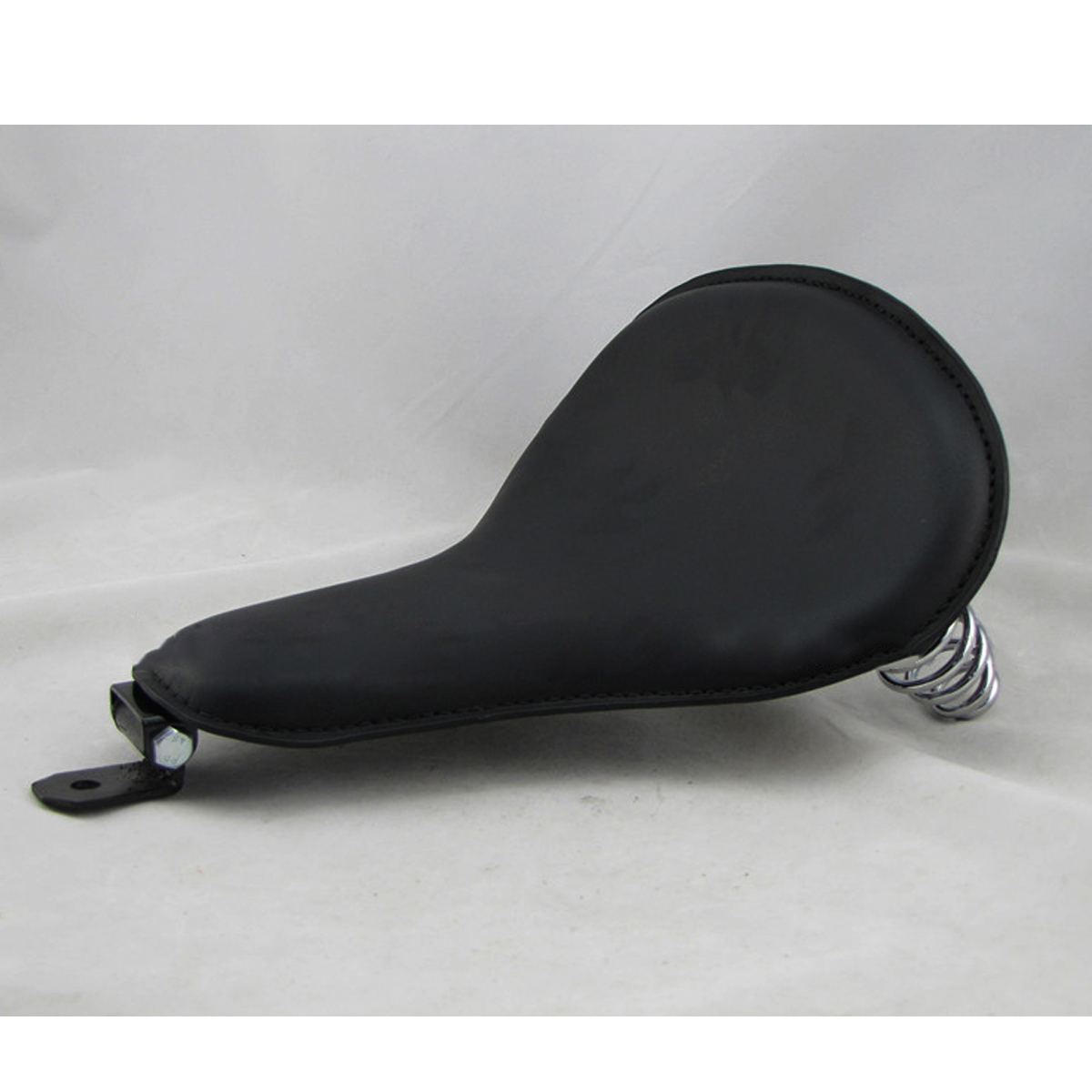 Single spring bobber seat